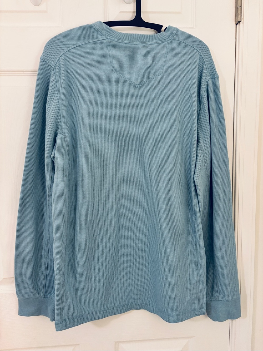 Men's Eddie Bauer Light Blue Long-Sleeve Henley - Size L - Picture 2 of 5